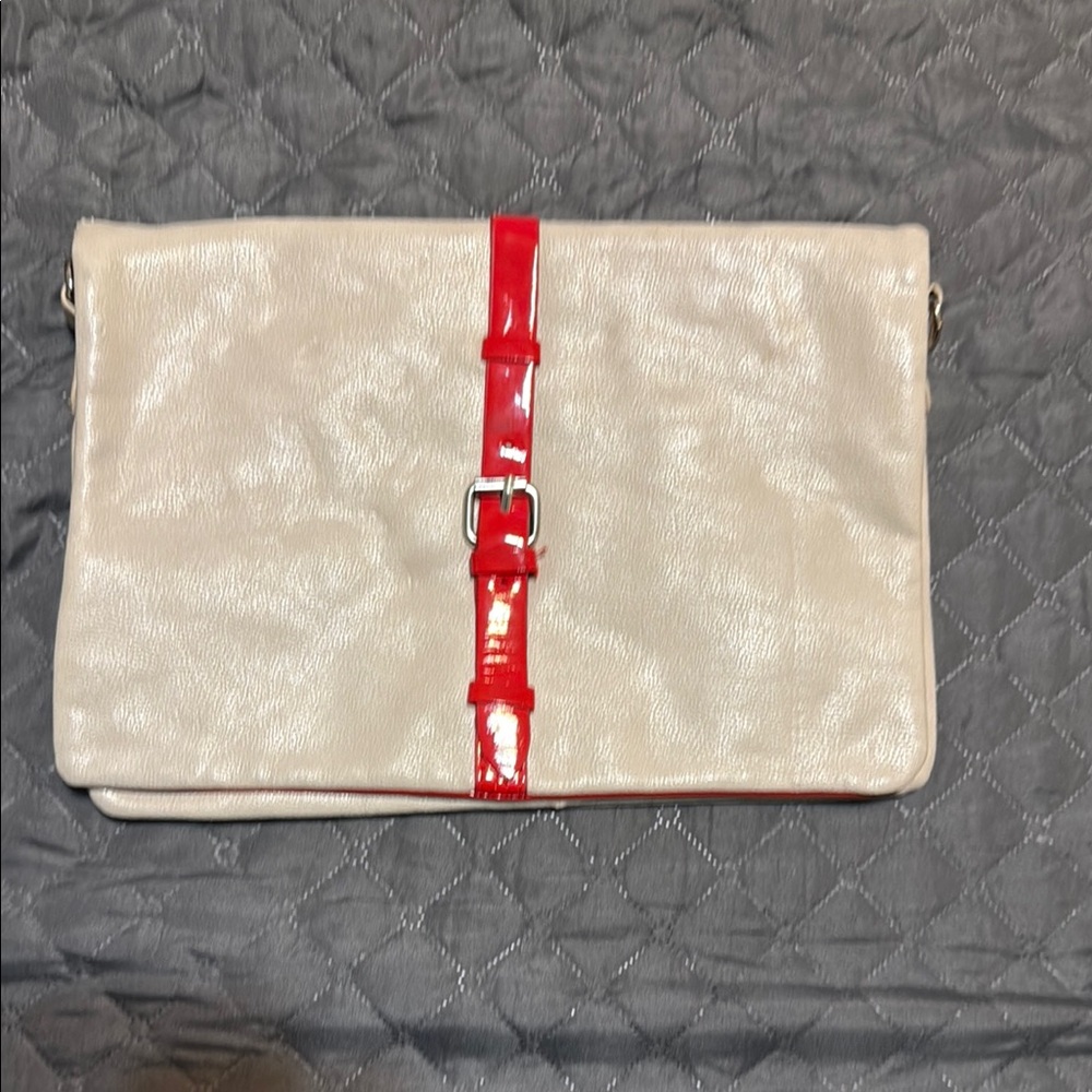 Forever 21 Cream and Red  Bag with Minimalist Design